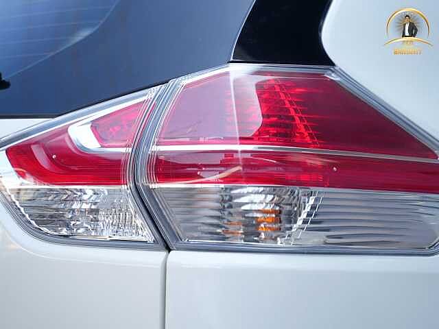 Nissan X-Trail 2.0 V Hybrid  4WD กง 1919