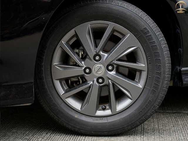 Nissan Almera 1.2 VL Spotech 7กล 4273