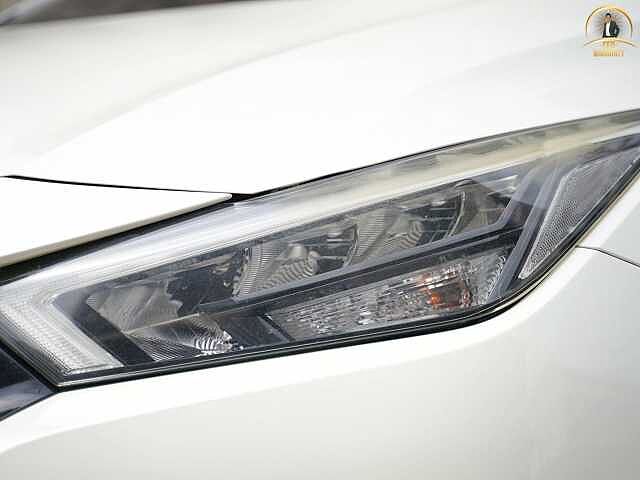 Nissan Almera 1.0 V TURBO 1ขฐ 981