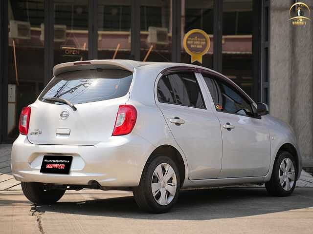 Nissan March 1.2 E 8กภ 6768