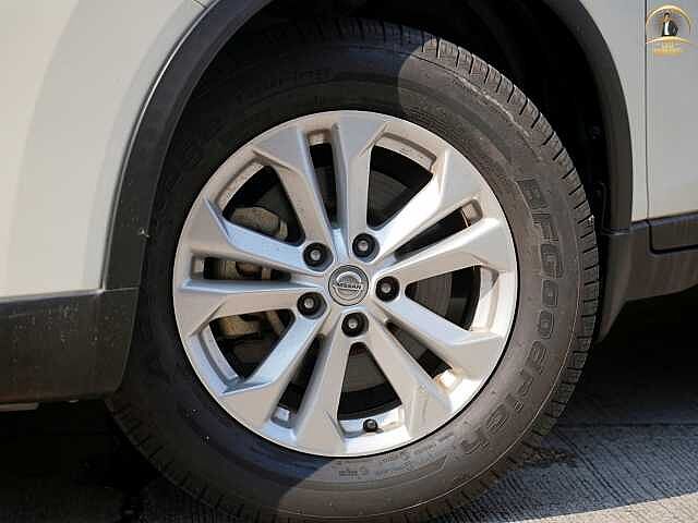 Nissan X-Trail 2.0 V 4WD 5กก 9480