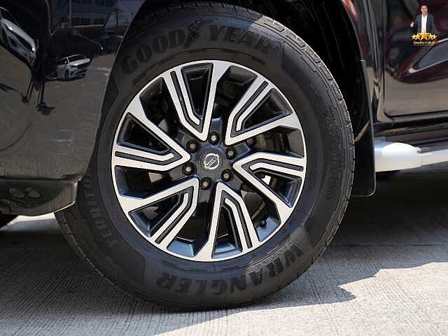 Nissan Terra 2.3 VL 2WD 9กช 6051