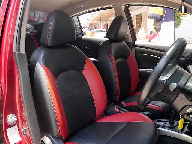 Nissan Almera 1.2 E Sportech 6กศ 2522