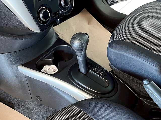 Nissan Almera 1.2E sportech